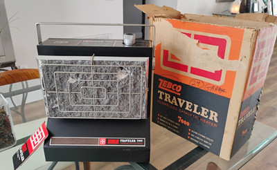 Vintage ZEBCO Traveler 7000 Flameless Propane Portable Catalytic