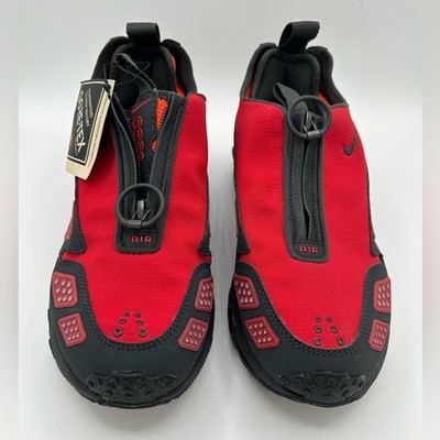 Nike Air Max Gore-Tex Red Black Sneakers Women s 7.5 / Men s 5 NWT hike weather