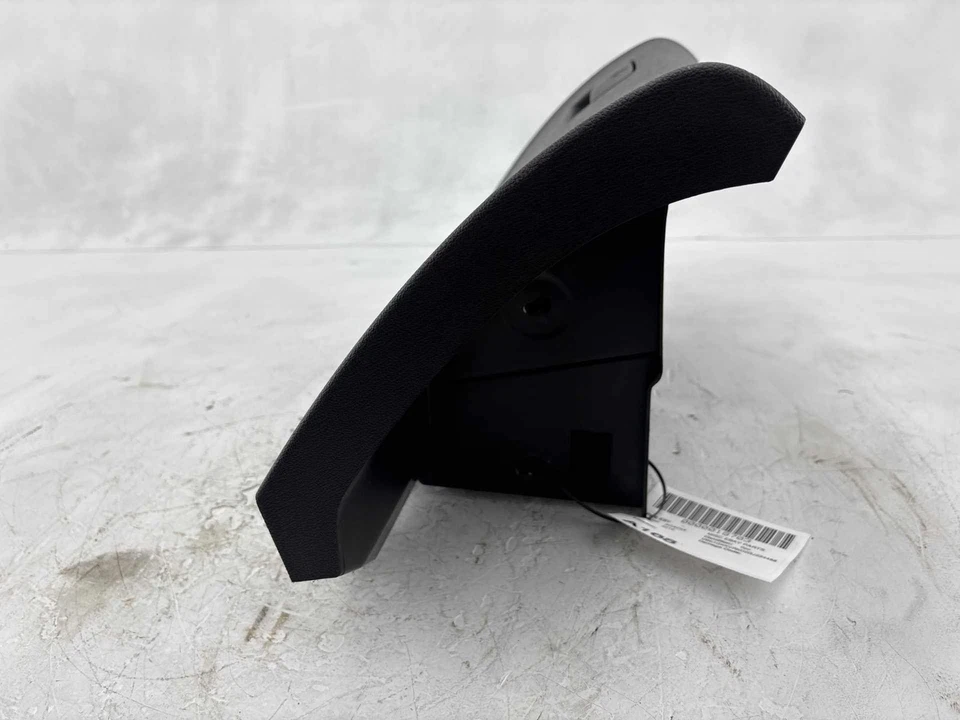 Compartimento de armazenamento caixa de luvas 2008-2017 GMC Acadia fabricante de equipamento original - Imagem 4 de 4