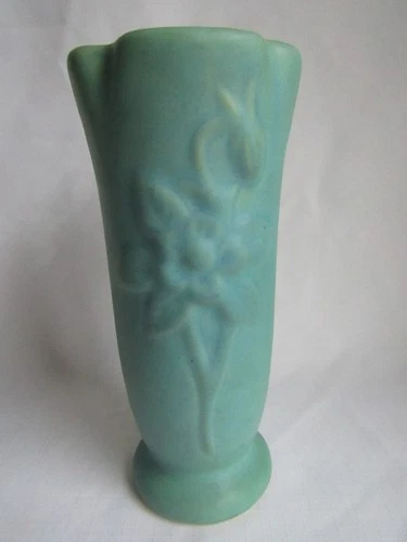VAN BRIGGLE Blue Daffodil Art Pottery Vase 8 1/2” SIGNED