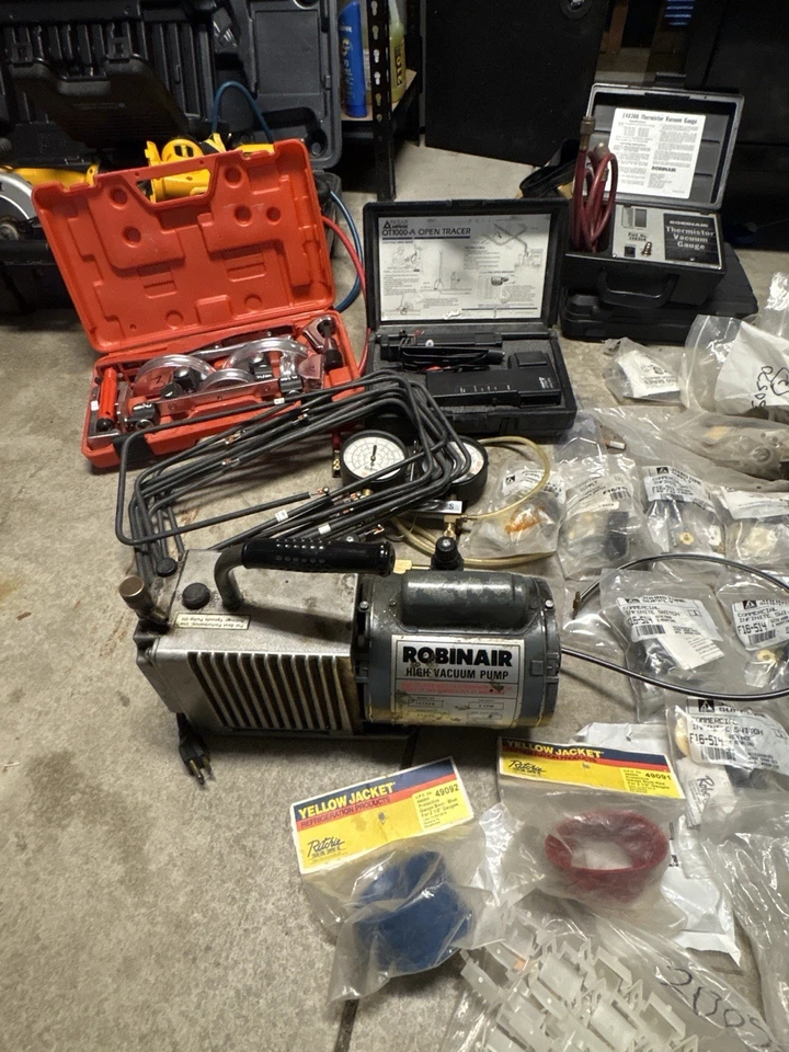 HVAC y herramientas de cocina comerciales + lote de liquidación de piezas - bomba Robinair, medidores, Foto 2 de 4