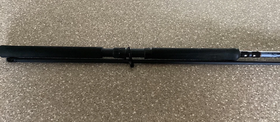 NUEVO Shakespeare “CRAPPIE HUNTER” 2 piezas varilla giratoria 12 pies luz (4-10) Foto 2 de 4