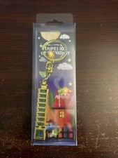 Taipei 101 Observatory Keychain Taiwan Asia Souvenir Landmark