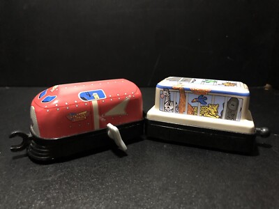 Lot of 2, 2005 SONIC ''Retro Line'' Tin Train Cars - Circus Car and Engine
