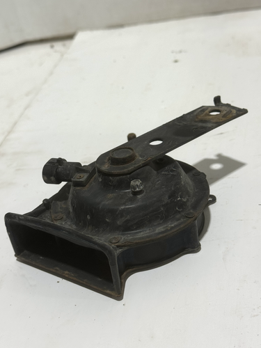 1988-1994 GMC/CHEVY C/K 1500/2500/3500 ENGINE BAY HORN USED OEM - Picture 8 of 9