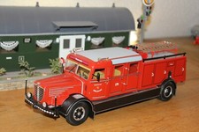 Büssing 8000 UMBAU als Feuerwehr im Maßstab 1:24