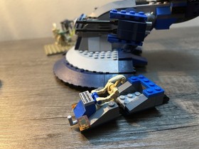 LEGO Star Wars: Armored Assault Tank (AAT) (8018) 100% COMPLETE