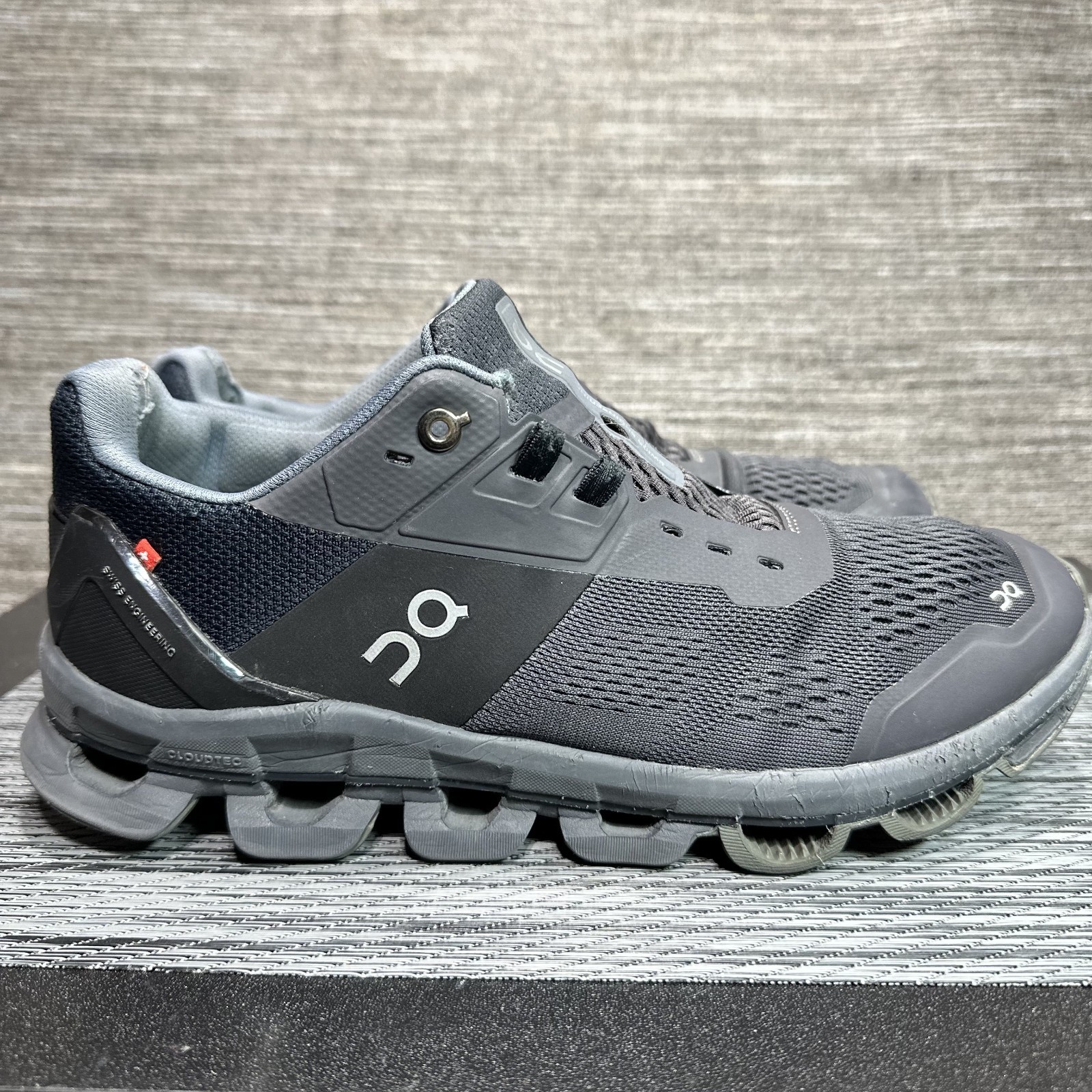 ON Cloud Cloudace Trainer Running Shoes Comfort B… - image 7