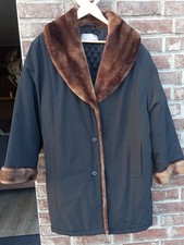 Damen-Winter-Jacke Ulla Popken 48/50 XL dunkelblau mit Webpelzkragen