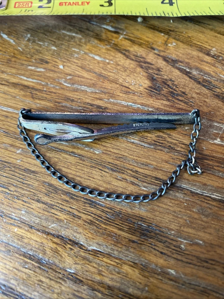Clip de barra de corbata de plata esterlina vintage HICKOK con cadena hecho en Estados Unidos aprox. 2 3/8" Foto 2 de 4