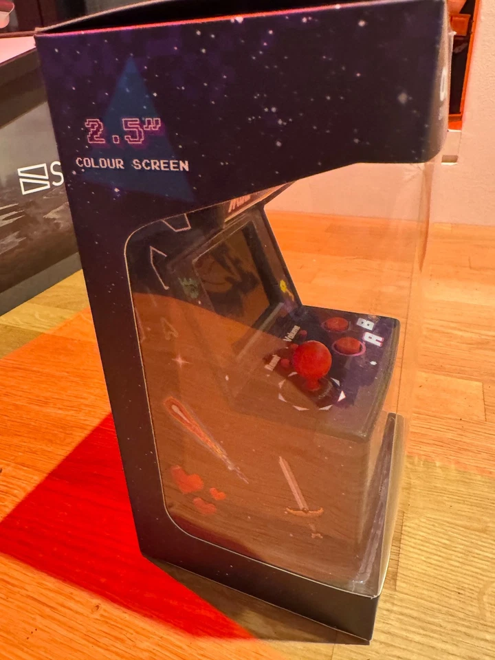 ORB Gaming Mini Arcade Machine 240 Games Retro 80's Type Compact Portable Gaming - Bild 2 von 2