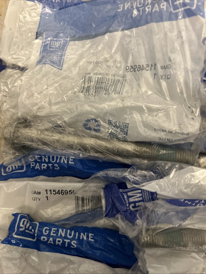 17 OEM GM Head Bolts for 2014+ Gen V L83 L86 5.3L 6.2L 11546959 - Image 4 of 4