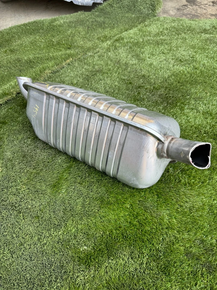 00 - 06 MERCEDES W220 S430 S500 SILENCIADOR DE ESCAPE DESTRO 2204910700 FABRICANTE DE EQUIPAMENTO ORIGINAL 231954 - Imagem 3 de 4