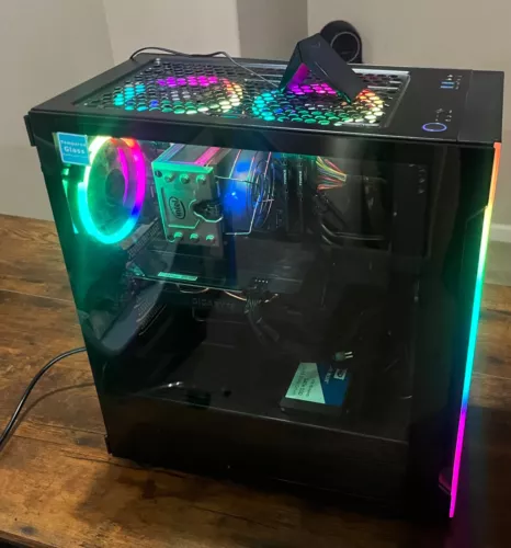 (READ DESC!!) Intel Core-i7 9700KF 3.6GHz, RTX 2060 6GB, 16GB DDR4 3000, 1TB SSD