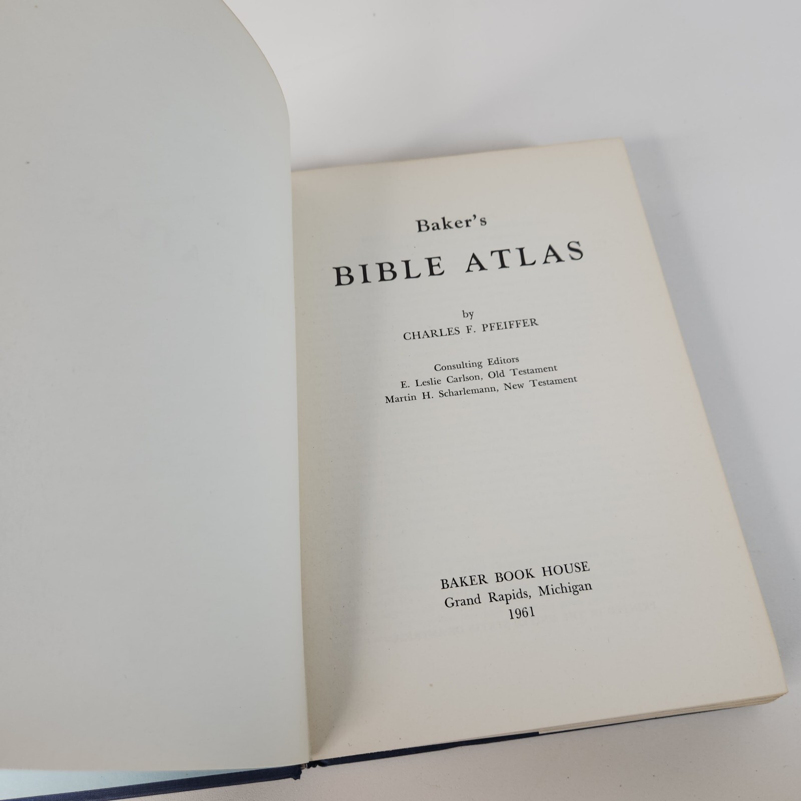 Baker's Bible Atlas by Charles F. Pfeiffer 1961 Hardcover Baker Book