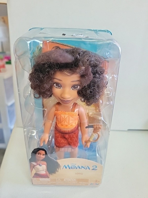 Disney MOANA 2  6" Moana  Petite Doll Toy New With Box Loto Rare Ages 3+