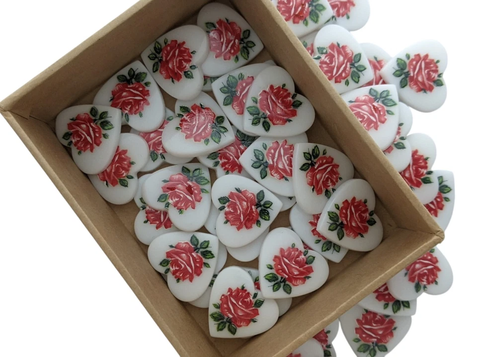 6 Peças- Coração de Vidro Branco Vintage com Cabochões Rosa Vermelha- Alemanha Ocidental - Imagem 2 de 2
