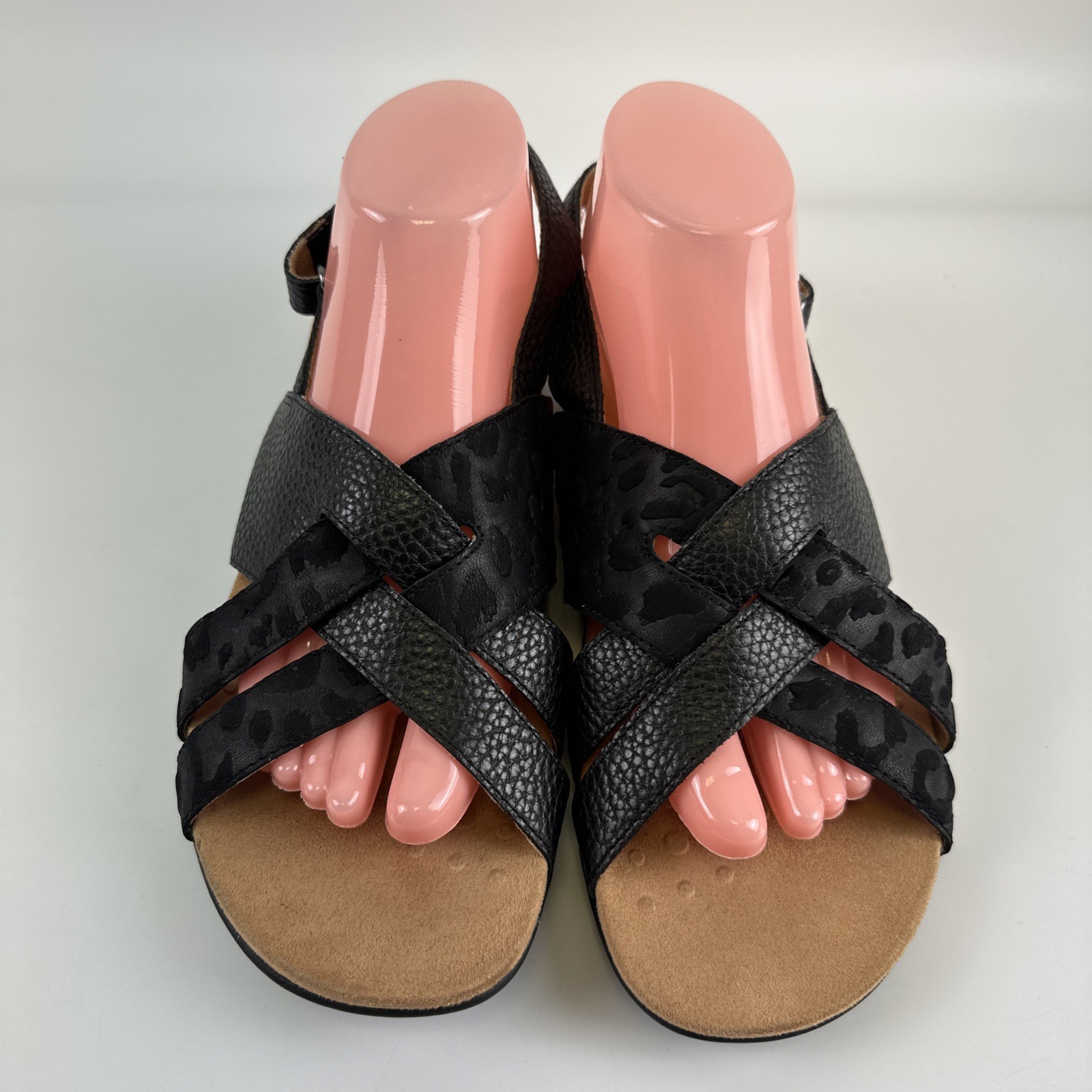 Vionic Eira Sandal Flat Black Leather Slingback A… - image 4