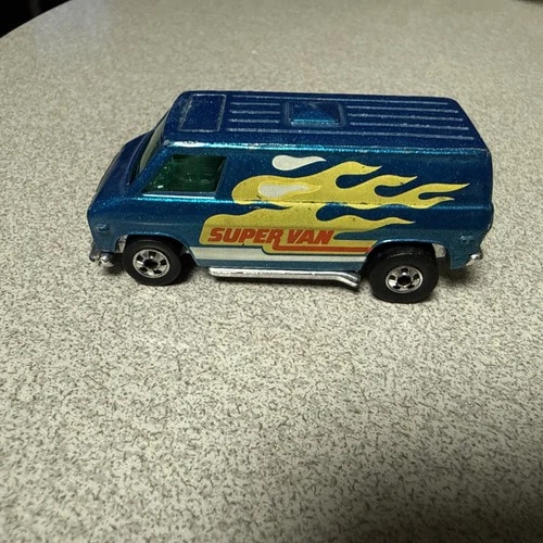 Vintage Mattel Hot wheels  1974 Black Super Van Flames Black Wall Wheels 1/64