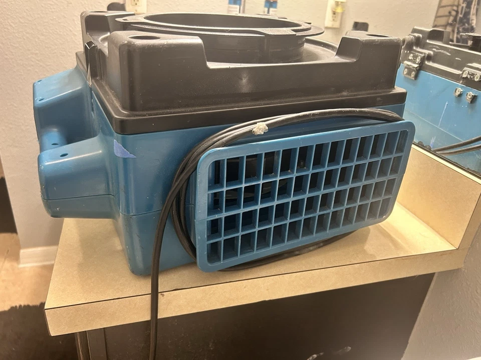 Fregadora de aire profesional HEPA de 3 etapas XPOWER X-3400A. Azul probado, funciona sin caja Foto 2 de 4