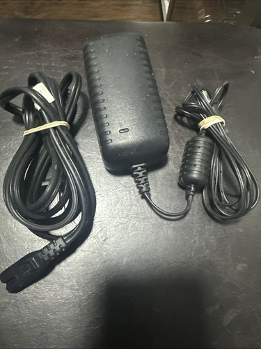 Power Supply ACPOWER SUPPLY Cord 18V 2.5A Model No. KSAH1800250T1M2 FOR Cricut - Picture 2 of 3