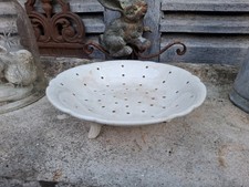 Ancienne assiette égouttoir / passoire  kg luneville en faïence.