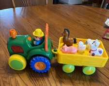 Kidoozie Funtime Tractor Farm Playset Complete lights & Sounds Works