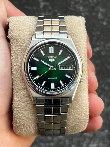 Vintage Seiko 5 7009 Automatic Day/Date Mens