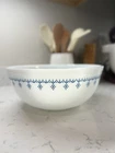 Pyrex Vintage Blue Snowflake Garland Mixing Bowl 4Qt #404