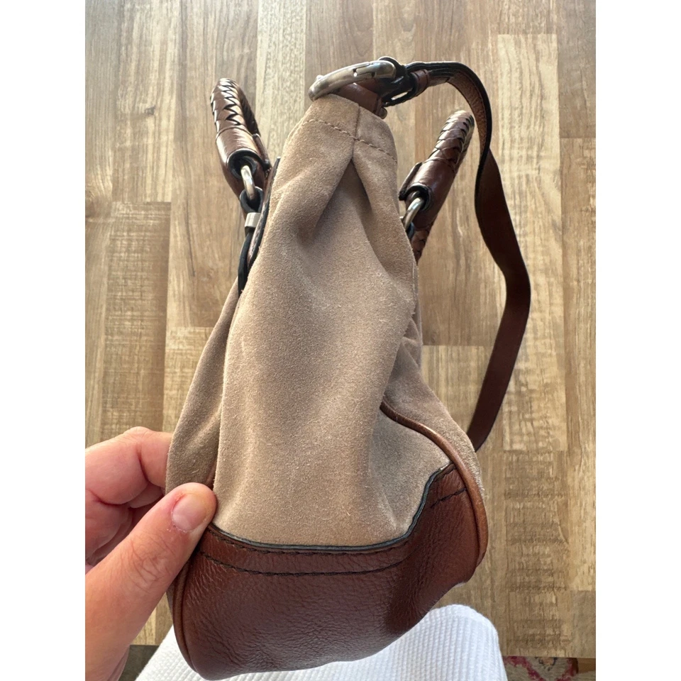 Cartera hobo vintage Y2K para mujer Banana Republic de cuero gamuza en marrón Foto 4 de 4