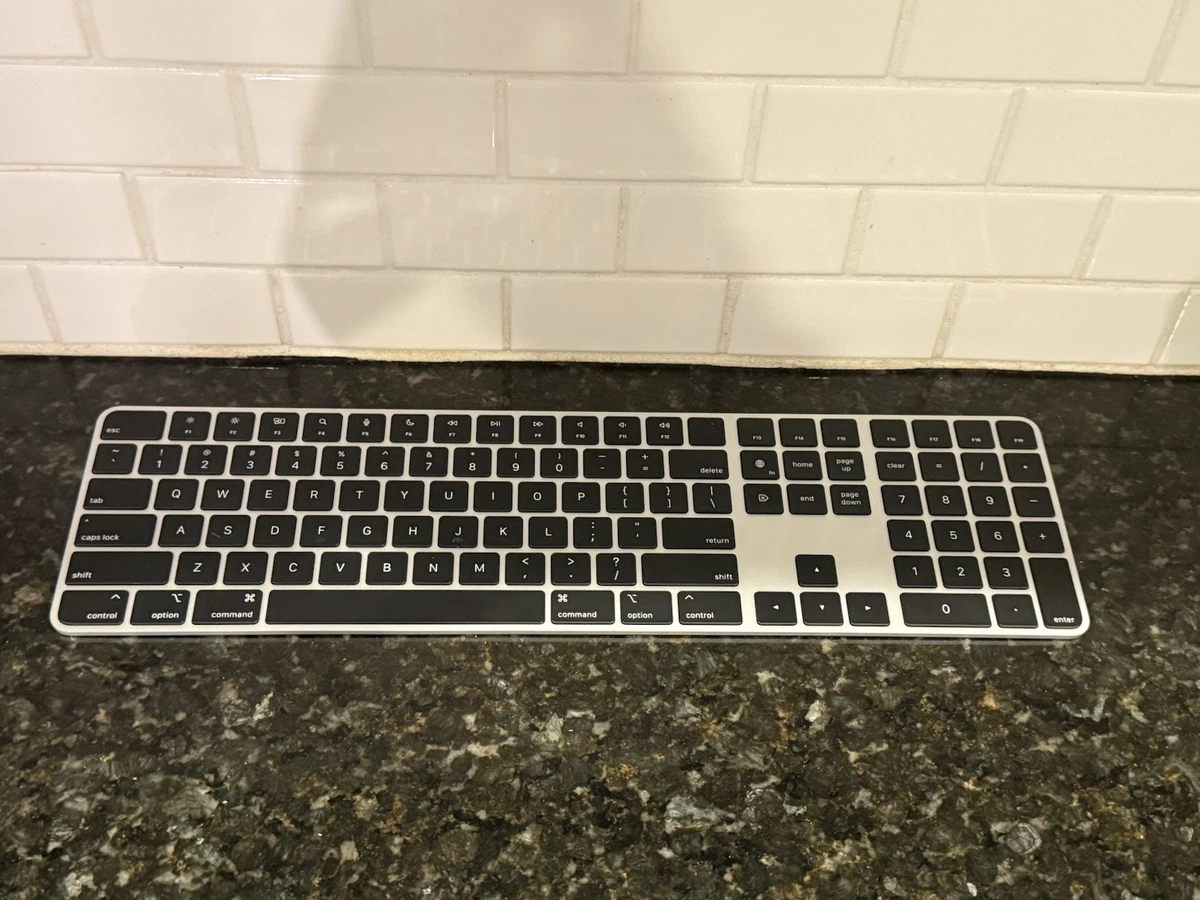 25+ Apple Black Computer Keyboards & Keypads for sale | Updated