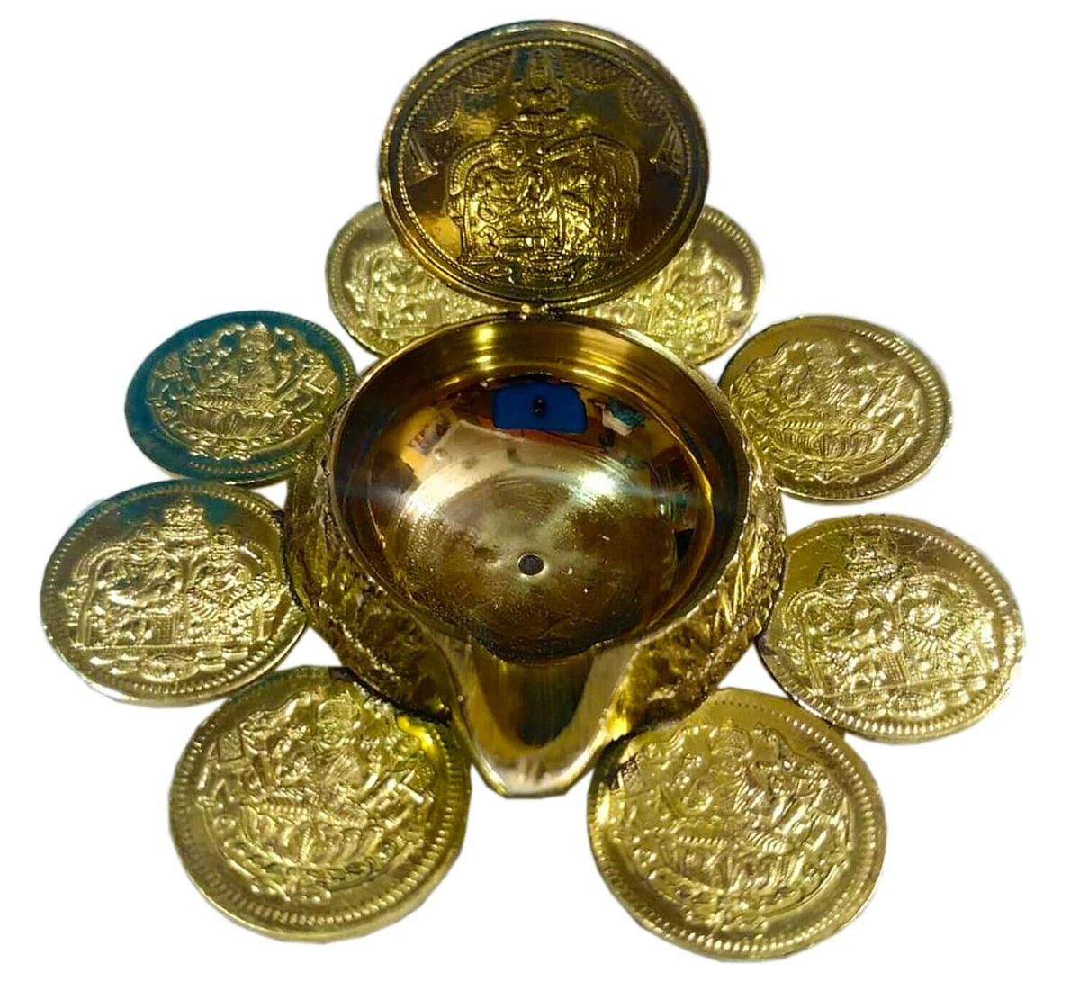 Kubera vilakku brass price deals
