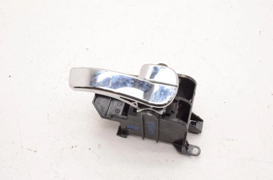 2009-2012 NISSAN FRONTIER KING CAB 4.0L PASSENGER RIGHT FRONT CHROME DOOR HANDLE — 第 2/4 张图片