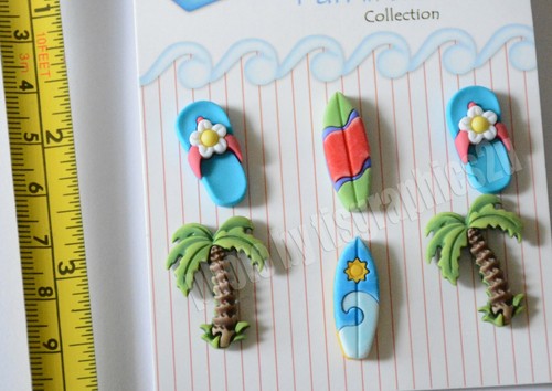 Paradise Found / Buttons Galore 3D Fun in the Sun Shank Buttons / Surf Board - Picture 2 of 4