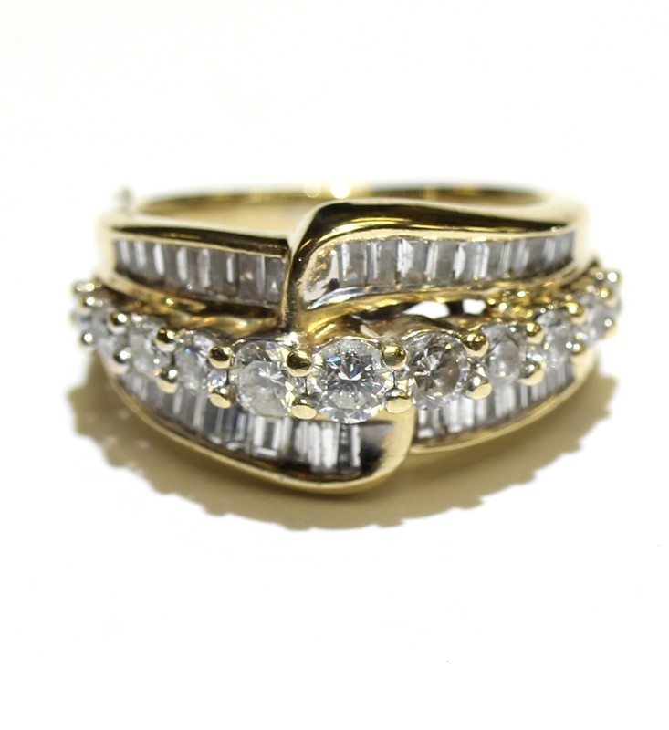 14k yellow gold 1.40ct SI1 VS2 H diamond cluster ring 6.2g ladies size 6