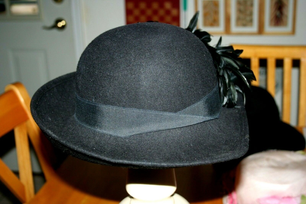 Vintage Black 100% Wool Ladies Hat with Feathers/Used-Sold  display picture 2