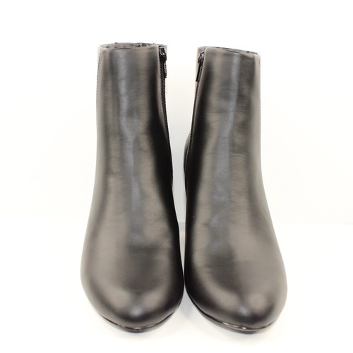 Easy Street Endear Women's Size 9 M Black/Snake Heel Ankle Boots - Picture 2 of 5