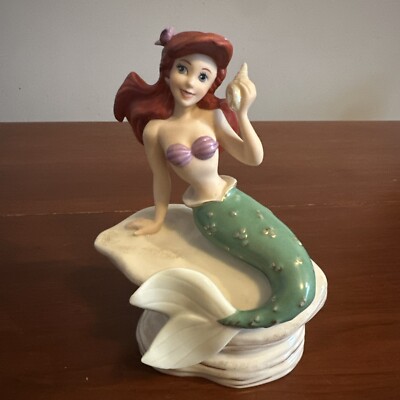 Disney Showcase Collection アリエル Lenox Disney Showcase Collection The Little Mermaid Ariel Figurine