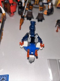 LEGO Nexo Knights Jestro&rsquo;s Evil Mobile Set 70316 & Moltor&rsquo;s Lava Smasher 70313