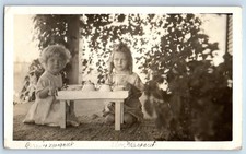 Foto postal antigua 1916 Children Tea Time House Porch Angleton Texas TX RPPC
