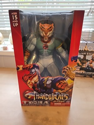 Tygra Mega Scale Actionfigur Thundercats Classic Mezco Toyz 2016 33Cm