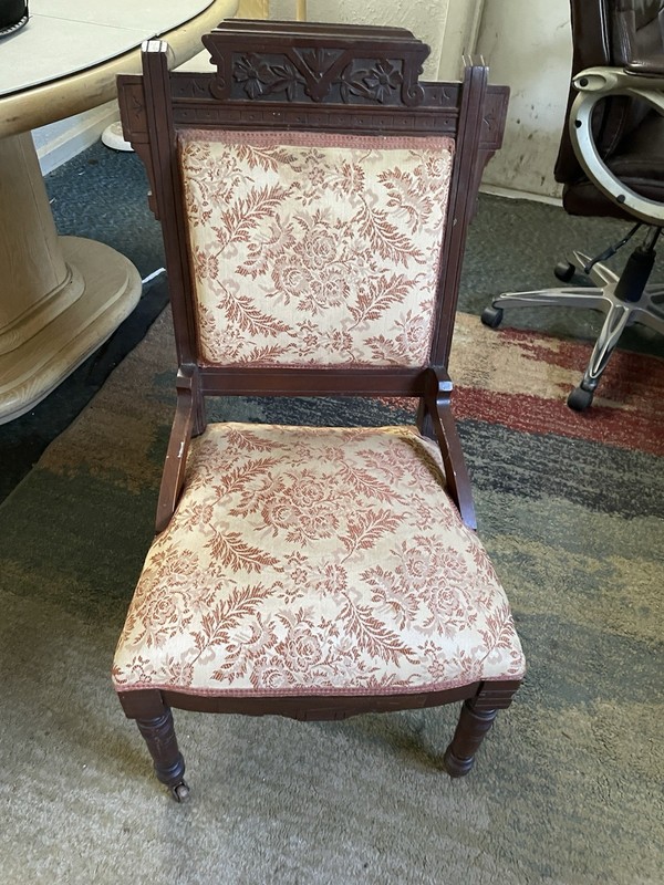 Victorian Antique Wooden Chair Floral Brocade Upholstery Ornate Carvings Casters