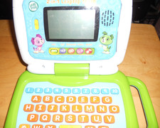 LeapFrog 2-in-1 LeapTop Touch Kids Leaning Laptop - Green  Works Great 