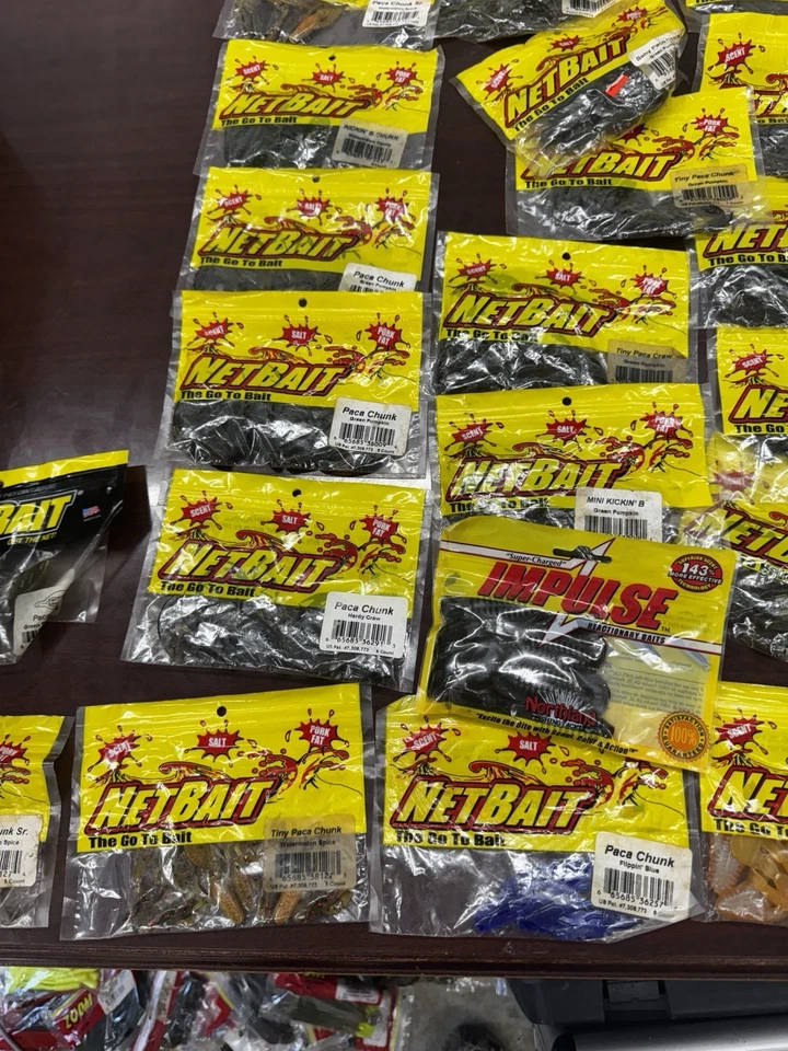 Lote de cebos de plástico blando Netbait tamaños y colores surtidos pesca de lubina Foto 2 de 4