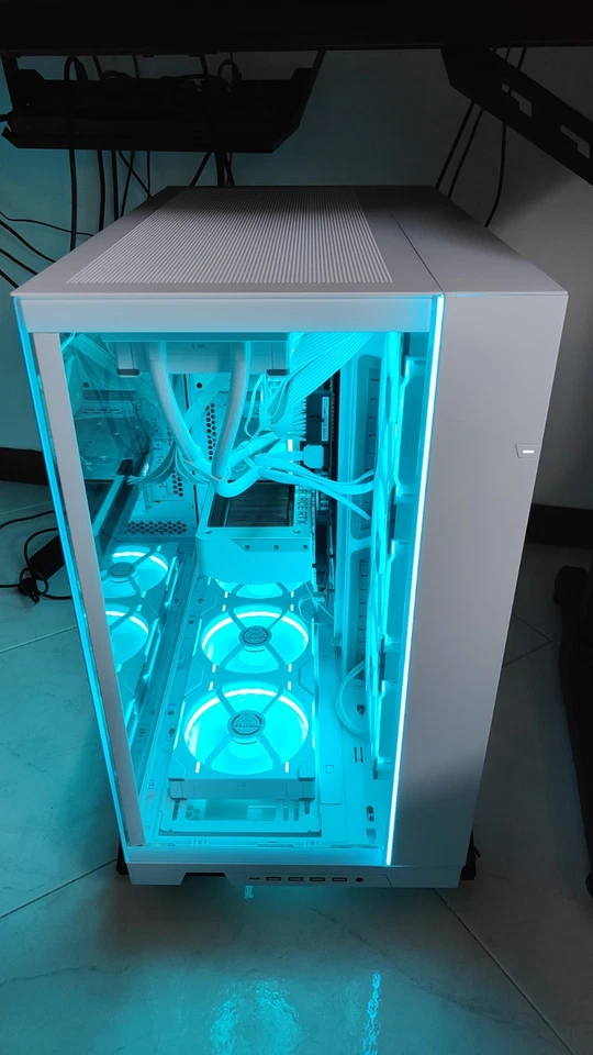 Lian Li O11 Dynamic EVO XL (Solo Case) + 3 Ventole 120mm - Immagine 2 di 4