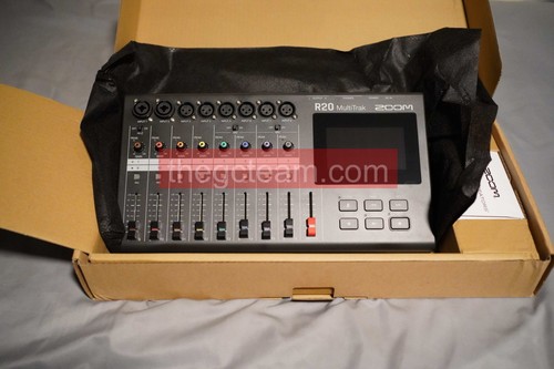 Zoom R20 Multitrack Digital Recorder *Open Box - Not Used*
