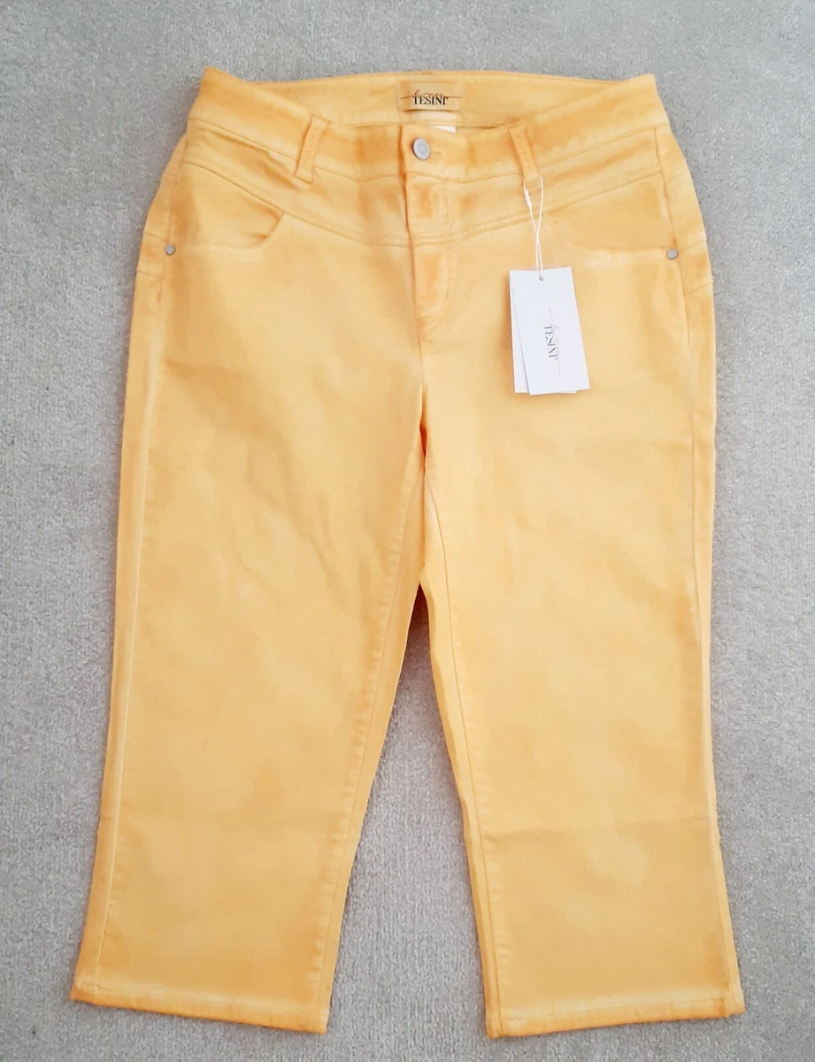 Mustard coloured top jeans ladies