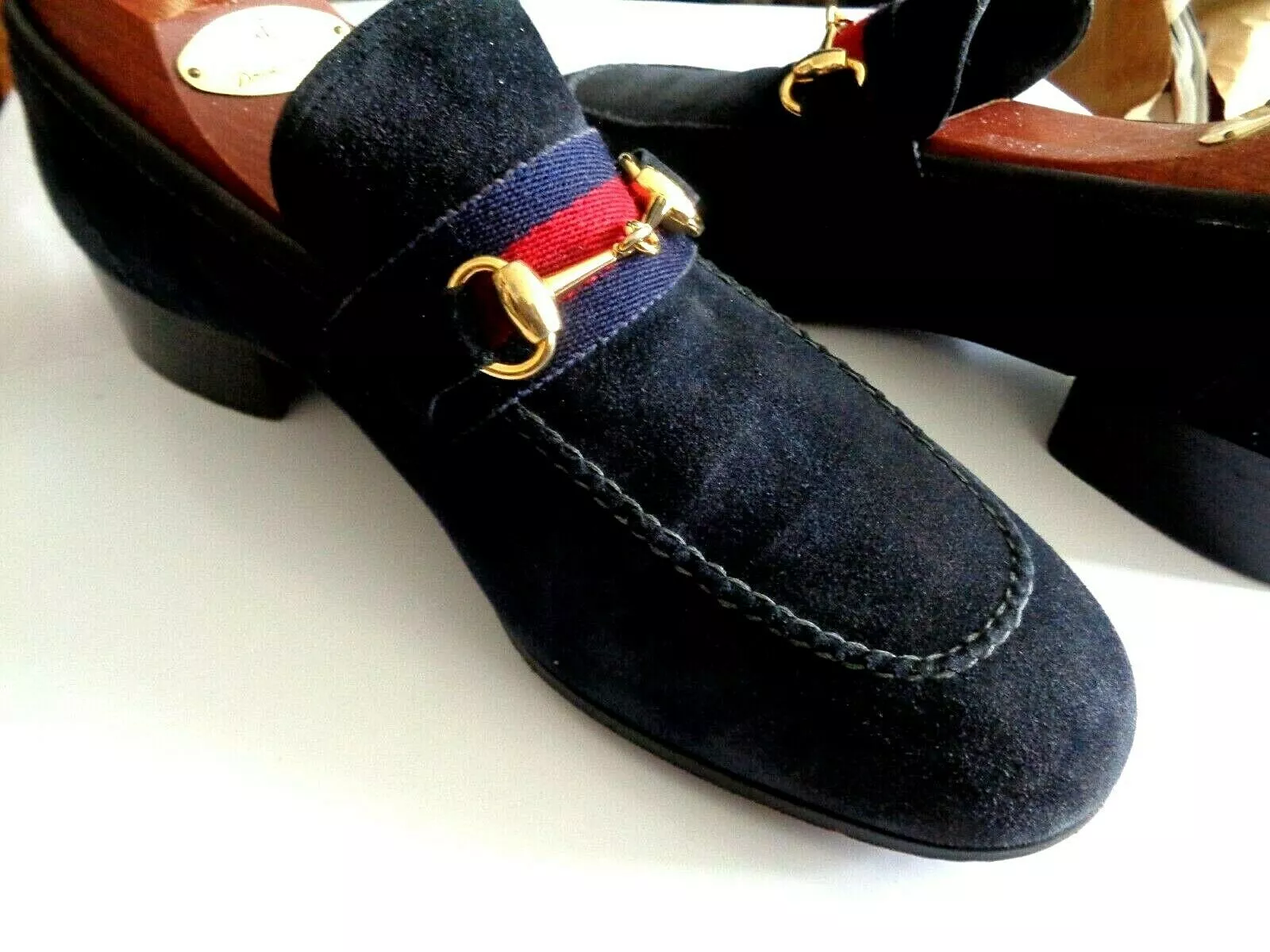 CHAUSSURES GUCCI EN DAIM NEUVES AVEC ÉTIQUETTES FAITES MAIN EN ITALIE VENTE