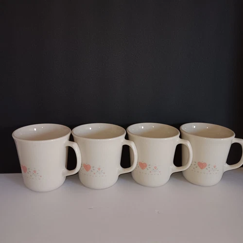 vintage corning ware coffee cups. Set Of 4. Popular Pattern/colors. .B/L..