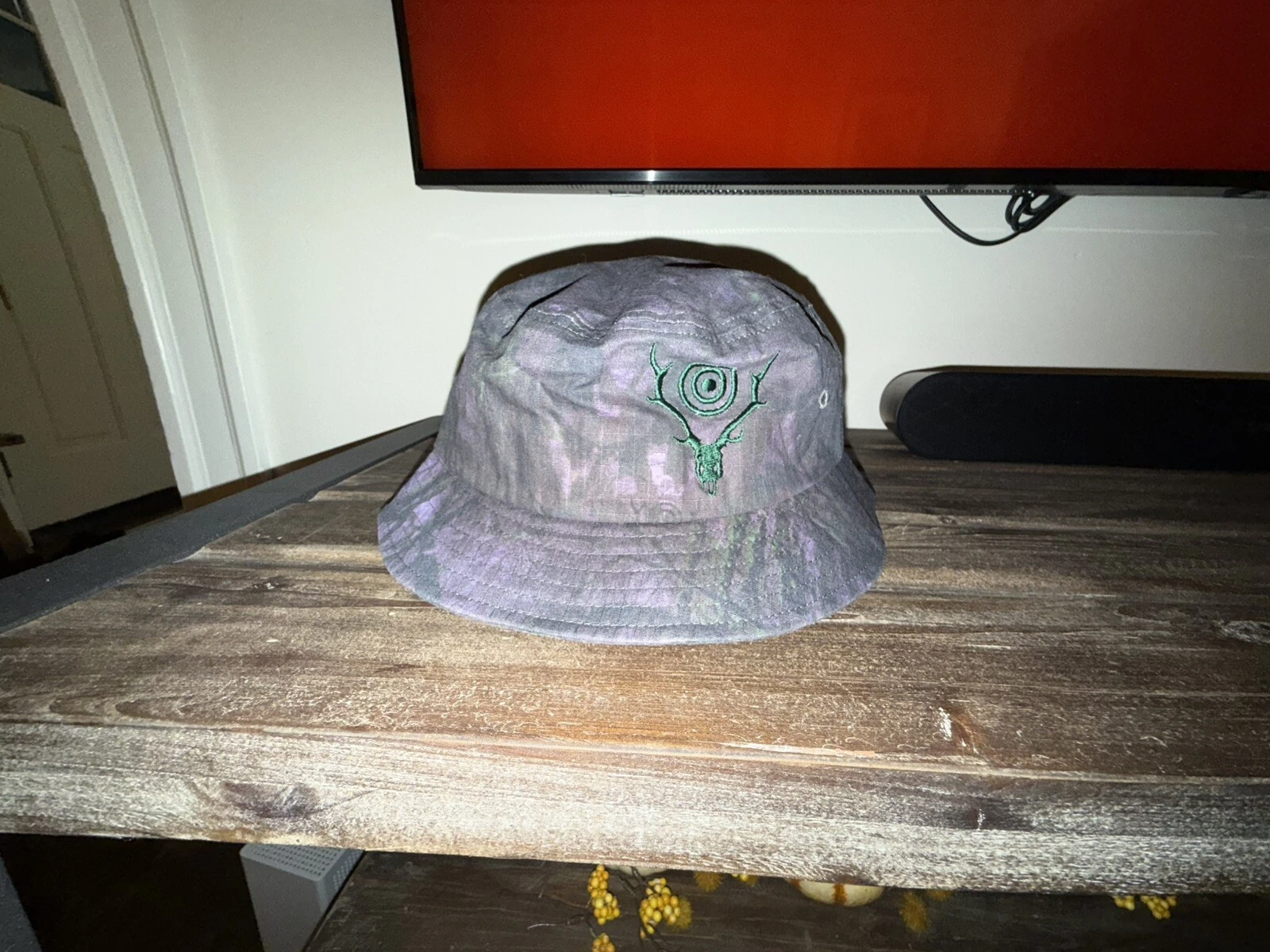 Chapeau seau camouflage sud 2 ouest 8 nuits qualité suprême OSFM excellent état